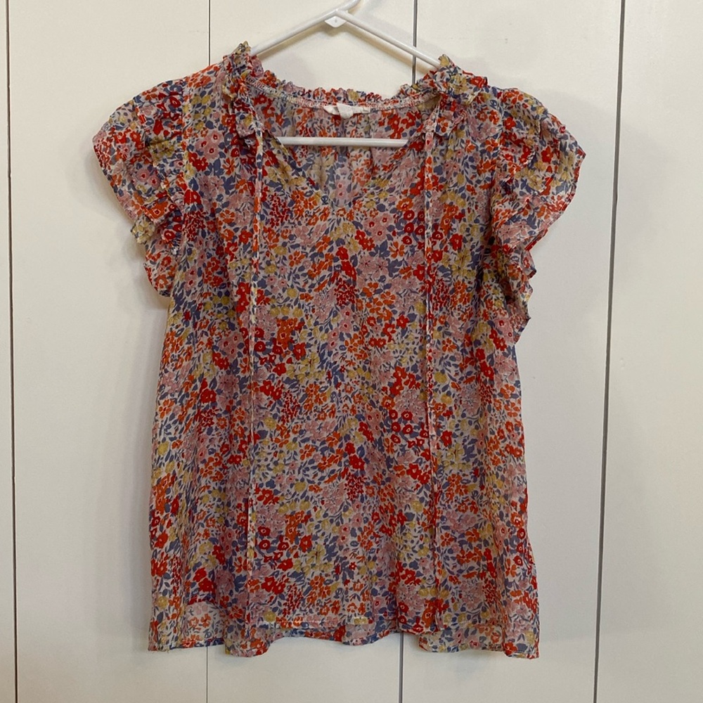 Floral print cap sleeved top